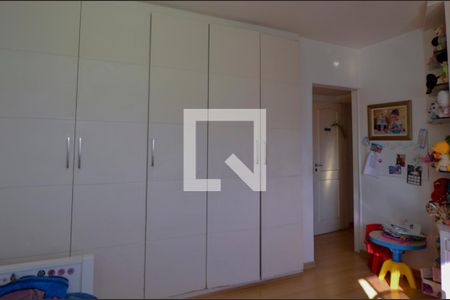 Apartamento para alugar com 182m², 5 quartos e 2 vagas Apartamento para alugar com 182m², 5 quartos e 2 vagasSuite 2