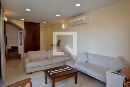 Sala de apartamento para alugar com 5 quartos, 182m² em Barra da Tijuca, Rio de Janeiro