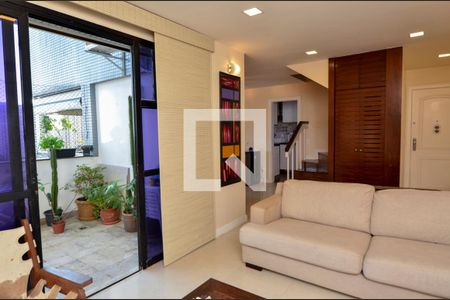 Sala de apartamento para alugar com 5 quartos, 182m² em Barra da Tijuca, Rio de Janeiro