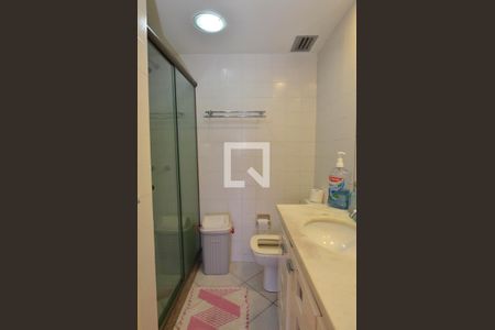 Apartamento para alugar com 182m², 5 quartos e 2 vagas Apartamento para alugar com 182m², 5 quartos e 2 vagasBanheiro da Suíte 1