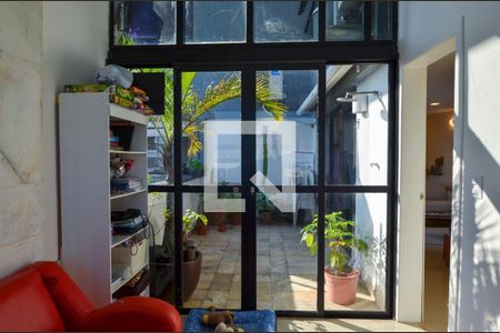 Apartamento para alugar com 182m², 5 quartos e 2 vagas Apartamento para alugar com 182m², 5 quartos e 2 vagasQuarto 2