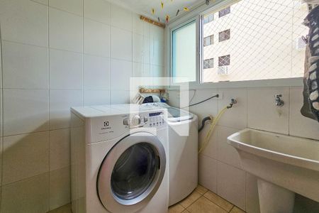 Apartamento para alugar com 176m², 4 quartos e 2 vagas Apartamento para alugar com 176m², 4 quartos e 2 vagasÁrea de Serviço