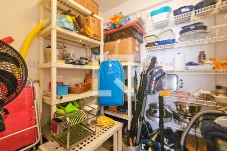 Apartamento para alugar com 176m², 4 quartos e 2 vagas Apartamento para alugar com 176m², 4 quartos e 2 vagasÁrea de Serviço