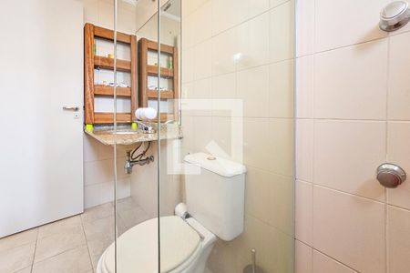 Apartamento para alugar com 176m², 4 quartos e 2 vagas Apartamento para alugar com 176m², 4 quartos e 2 vagasBanheiro da Suíte 2