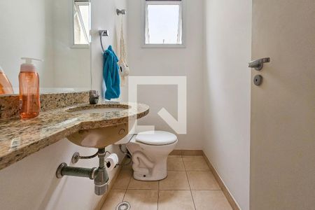 Apartamento para alugar com 176m², 4 quartos e 2 vagas Apartamento para alugar com 176m², 4 quartos e 2 vagasBanheiro