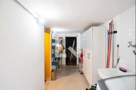 Casa à venda com 232m², 2 quartos e sem vagaÁrea de Serviço