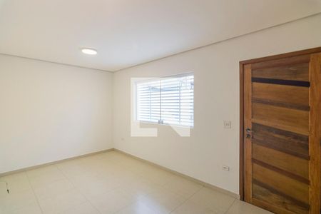 Sala de casa para alugar com 2 quartos, 70m² em Vila Pires, Santo André