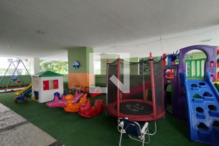 Apartamento para alugar com 111m², 3 quartos e 1 vaga Apartamento para alugar com 111m², 3 quartos e 1 vagaÁrea comum - Playground