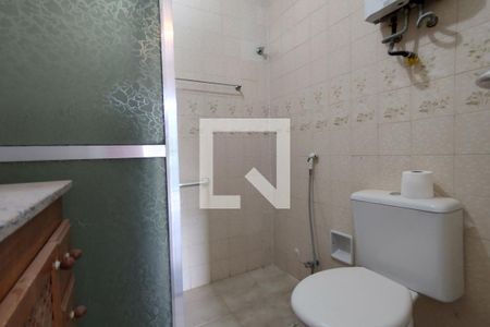 Apartamento para alugar com 111m², 3 quartos e 1 vaga Apartamento para alugar com 111m², 3 quartos e 1 vagaBanheiro da Suíte