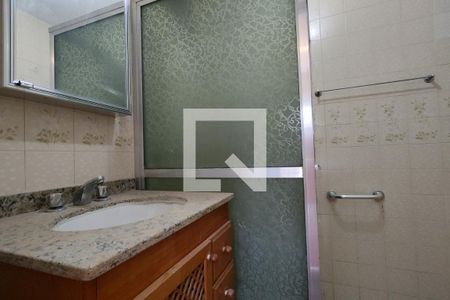 Apartamento para alugar com 111m², 3 quartos e 1 vaga Apartamento para alugar com 111m², 3 quartos e 1 vagaBanheiro da Suíte