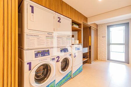 Studio para alugar com 25m², 1 quarto e sem vaga Studio para alugar com 25m², 1 quarto e sem vagaÁrea comum - Lavanderia