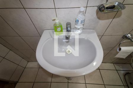 Casa à venda com 137m², 3 quartos e 2 vagas Casa à venda com 137m², 3 quartos e 2 vagasBanheiro 2