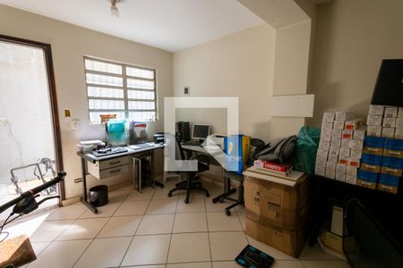 Casa à venda com 137m², 3 quartos e 2 vagas Casa à venda com 137m², 3 quartos e 2 vagasQuarto de serviço