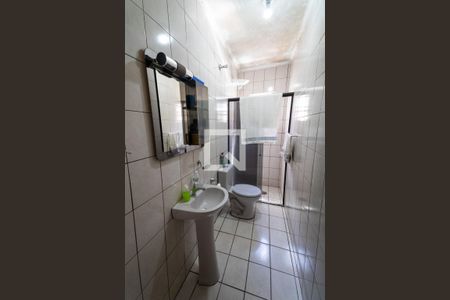 Casa à venda com 137m², 3 quartos e 2 vagas Casa à venda com 137m², 3 quartos e 2 vagasBanheiro 2