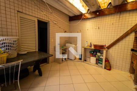 Casa à venda com 137m², 3 quartos e 2 vagas Casa à venda com 137m², 3 quartos e 2 vagasLavanderia