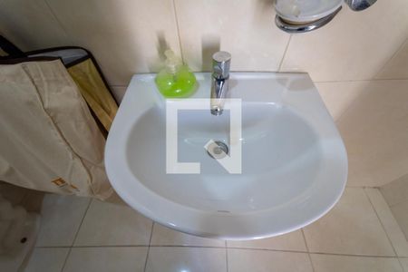 Casa à venda com 137m², 3 quartos e 2 vagas Casa à venda com 137m², 3 quartos e 2 vagasBanheiro