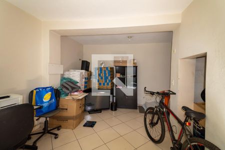 Casa à venda com 137m², 3 quartos e 2 vagas Casa à venda com 137m², 3 quartos e 2 vagasQuarto de serviço