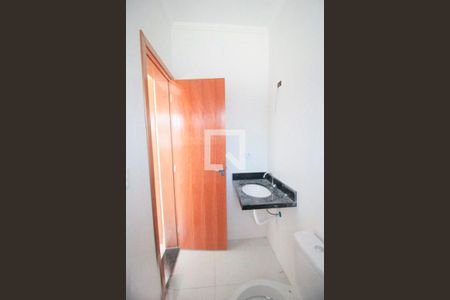 Banheiro de casa para alugar com 1 quarto, 32m² em Vila Jacuí, São Paulo
