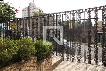 Casa à venda com 202m², 4 quartos e 5 vagasentrada - jardim 