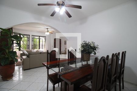 Casa à venda com 202m², 4 quartos e 5 vagasSala de Jantar