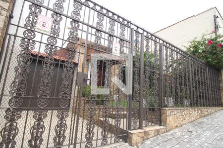 Casa à venda com 202m², 4 quartos e 5 vagasFachada