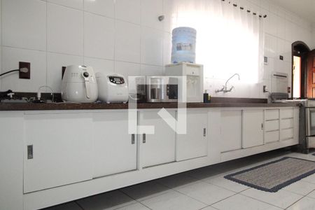 Casa à venda com 202m², 4 quartos e 5 vagasCozinha - Armários