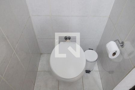 Casa à venda com 202m², 4 quartos e 5 vagasLavabo