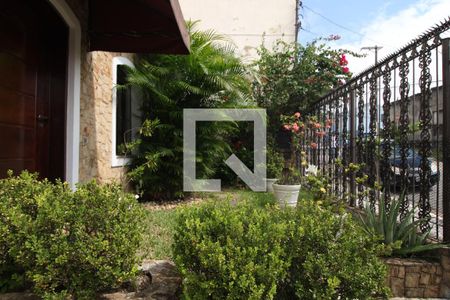 Casa à venda com 202m², 4 quartos e 5 vagasentrada - jardim 