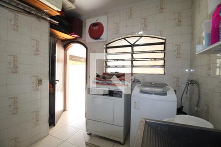 Casa à venda com 202m², 4 quartos e 5 vagasÁrea de Serviço