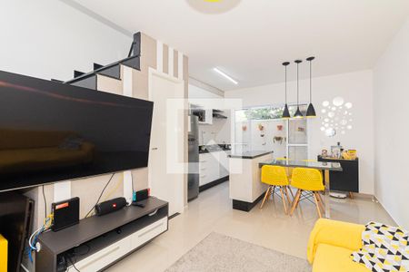 Sala/Cozinha de casa de condomínio para alugar com 2 quartos, 60m² em Vila Nova Mazzei, São Paulo