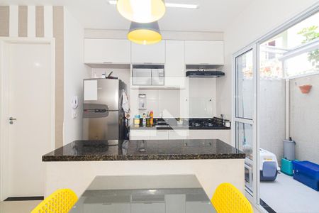 Sala/Cozinha de casa de condomínio para alugar com 2 quartos, 60m² em Vila Nova Mazzei, São Paulo