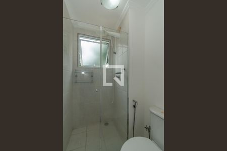 Banheiro da Suíte de apartamento para alugar com 2 quartos, 75m² em Mansões Santo Antônio, Campinas