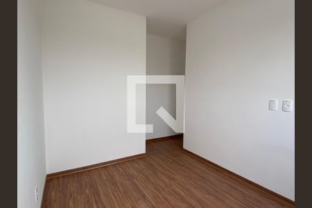 Quarto 1  de apartamento para alugar com 2 quartos, 42m² em Sarandi, Porto Alegre