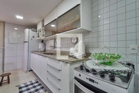 Apartamento à venda com 76m², 2 quartos e 1 vagaCozinha