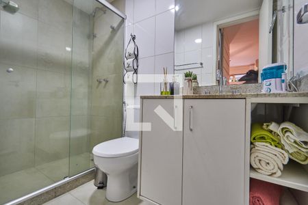 Apartamento à venda com 76m², 2 quartos e 1 vagaBanheiro Suite