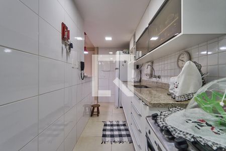 Apartamento à venda com 76m², 2 quartos e 1 vagaCozinha