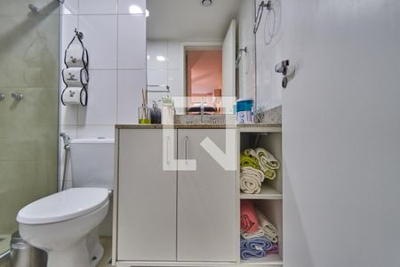 Apartamento à venda com 76m², 2 quartos e 1 vagaBanheiro Suite