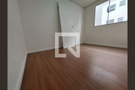 Quarto Suíte de apartamento para alugar com 2 quartos, 45m² em Jardim do Lago, São Paulo