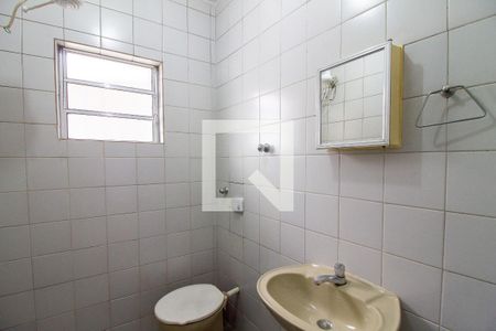 Casa para alugar com 250m², 3 quartos e 6 vagas Casa para alugar com 250m², 3 quartos e 6 vagasBanheiro da Suíte