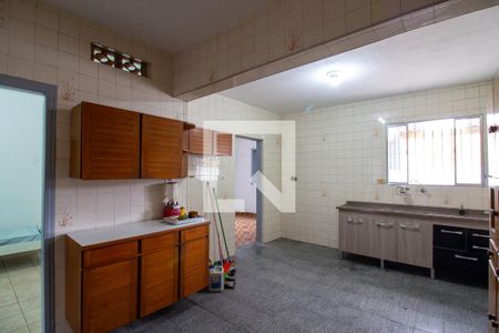 Casa para alugar com 250m², 3 quartos e 6 vagas Casa para alugar com 250m², 3 quartos e 6 vagasCozinha