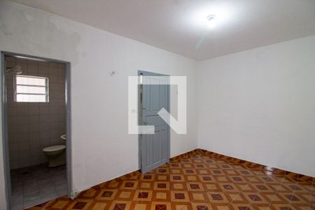 Casa para alugar com 250m², 3 quartos e 6 vagas Casa para alugar com 250m², 3 quartos e 6 vagasSuíte