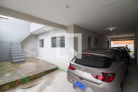 Casa para alugar com 250m², 3 quartos e 6 vagas Casa para alugar com 250m², 3 quartos e 6 vagasGaragem