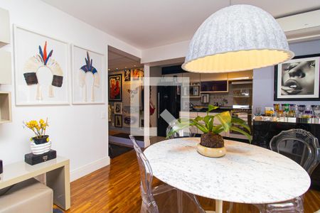 Apartamento à venda com 78m², 1 quarto e 2 vagasSala