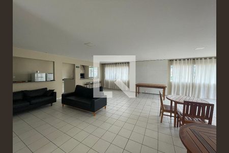 Casa de condomínio para alugar com 93m², 3 quartos e 2 vagasÁrea comum - Salão de festas