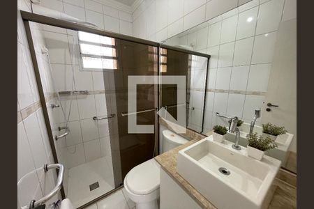 Casa de condomínio para alugar com 93m², 3 quartos e 2 vagasBanheiro da Suíte