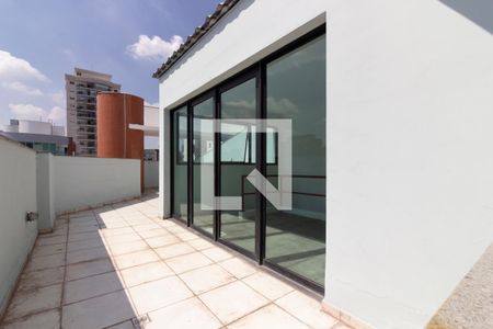 Apartamento à venda com 107m², 1 quarto e 2 vagasCobertura