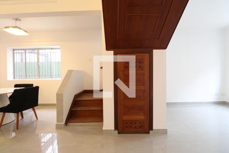 Sala 2 de casa à venda com 4 quartos, 161m² em Vila Pompéia, São Paulo