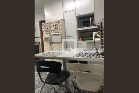 Apartamento à venda com 156m², 3 quartos e 3 vagasCozinha