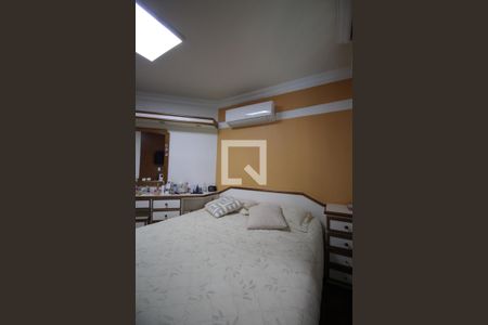 Apartamento à venda com 156m², 3 quartos e 3 vagasQuarto 1