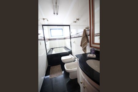 Apartamento à venda com 156m², 3 quartos e 3 vagasBanheiro